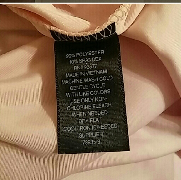 Cold shoulder choker dress - Picture 5 of 5